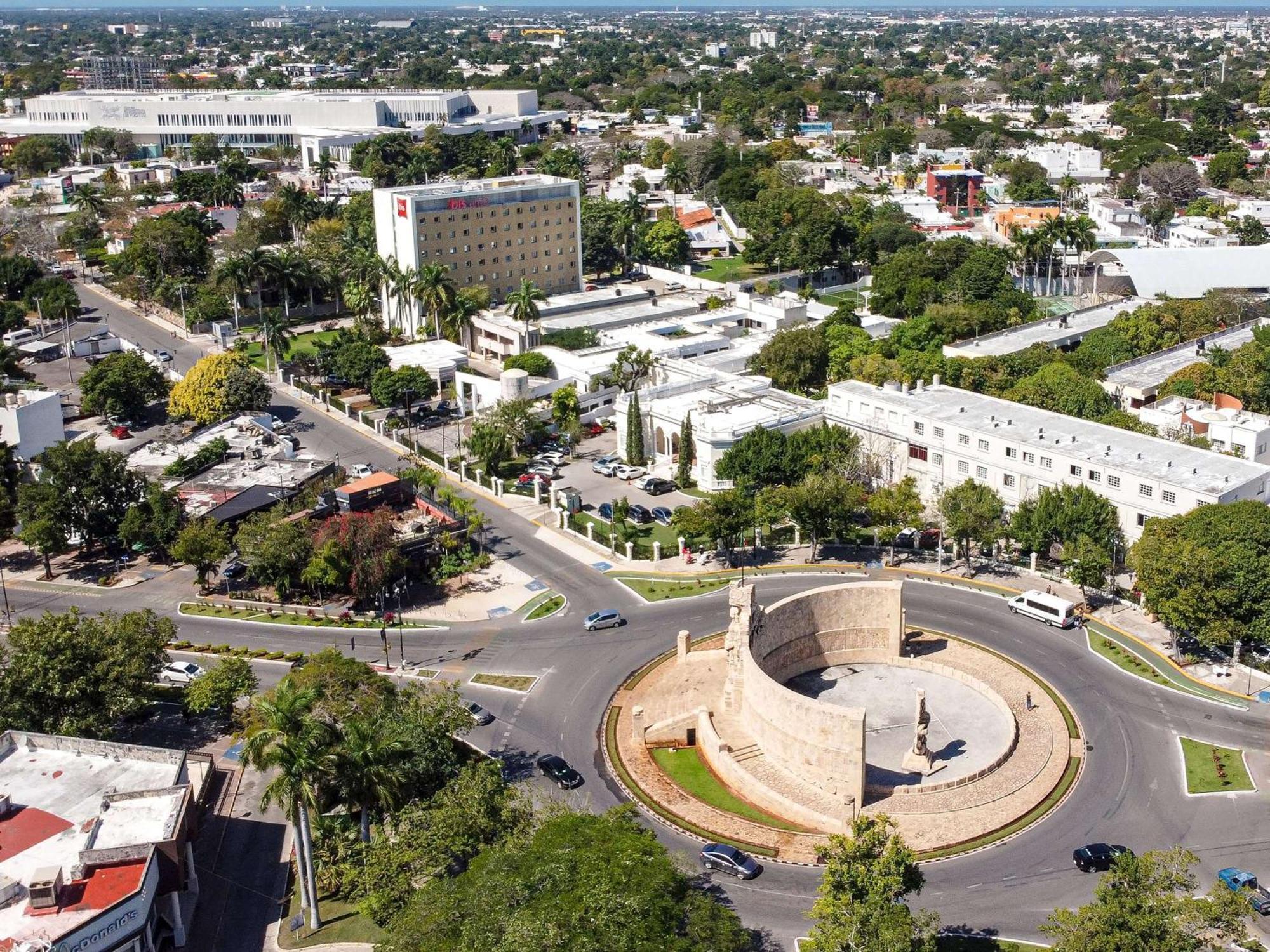 Hotel Ibis Mérida Extérieur photo